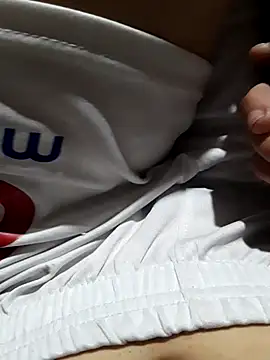 Snapshot of bluma24 chatting on November 9, 2:59 am bluma24 online show from November 9, 2:59 am