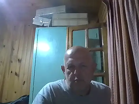 Karl1-85 online show from November 5, 2:14 am