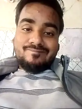 naughtyboyjii online show from December 16, 6:17 am