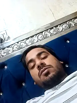 naughtyboyjii online show from November 16, 8:30 am