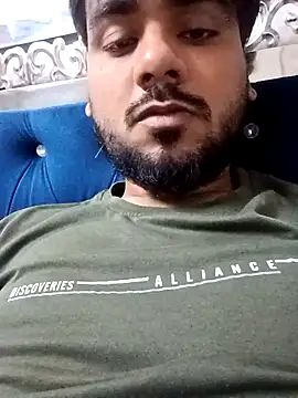 naughtyboyjii online show from November 4, 4:49 am