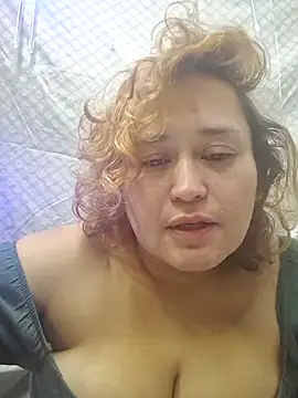 Snapshot of Eclipsedice chatting on December 18, 12:16 am Eclipsedice online show from December 18, 12:16 am