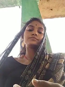 Snapshot of Jooli_cuty chatting on April 26, 11:29 am Jooli cuty online show from April 26, 11:29 am
