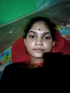 Snapshot of Jooli_cuty chatting on May 9, 7:50 pm Jooli cuty online show from May 9, 7:50 pm
