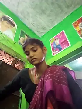 Jooli cuty online show from April 7, 6:04 am