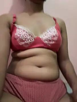 Snapshot of horny_couple_99 chatting on May 21, 10:12 am horny couple 99 online show from May 21, 10:12 am