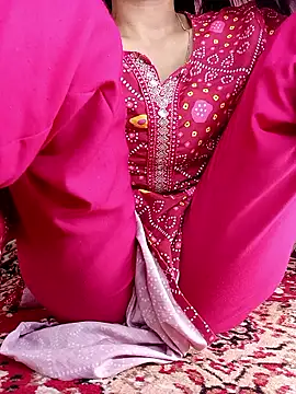 Snapshot of Saniya76 chatting on May 21, 1:52 pm Saniya76 online show from May 21, 1:52 pm