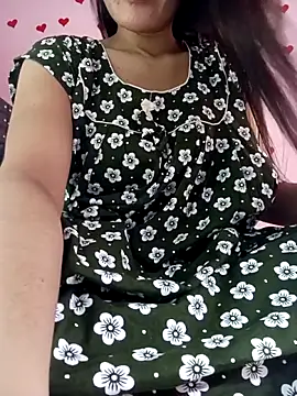Snapshot of Saniya76 chatting on June 5, 6:24 pm Saniya76 online show from June 5, 6:24 pm