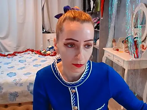 AnneDevrim online show from January 13, 7:01 am