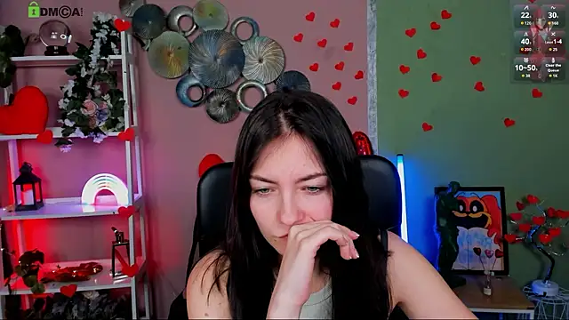 baby hotte online show from February 8, 4:05 pm