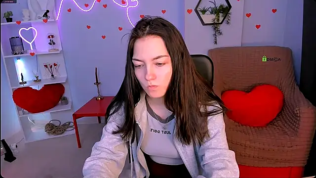 baby hotte online show from February 19, 7:05 am