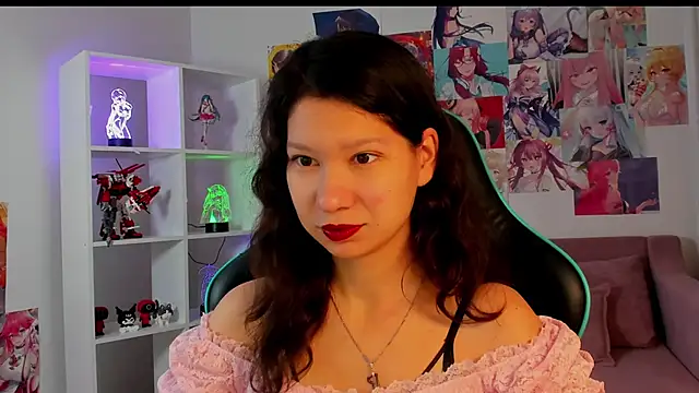 SaraDenars online show from November 28, 5:18 am