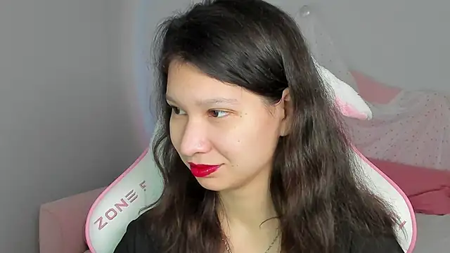 SaraDenars online show from November 30, 5:19 am