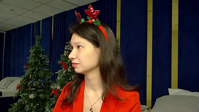 SaraDenars online show from December 15, 5:24 am