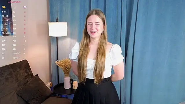 MowasaBritten online show from November 10, 5:40 pm