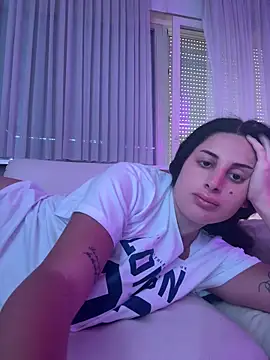 jojoa23 online show from April 15, 1:59 pm