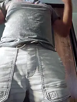 Leslie85 online show from November 11, 10:21 am