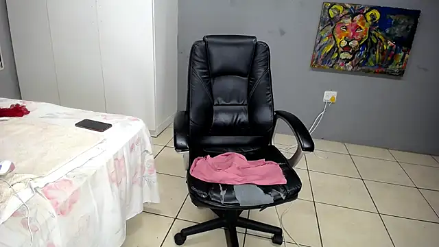 BigAssBBW24 online show from April 14, 6:46 pm