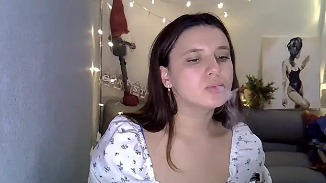 KiraHoney online show from December 17, 8:58 pm