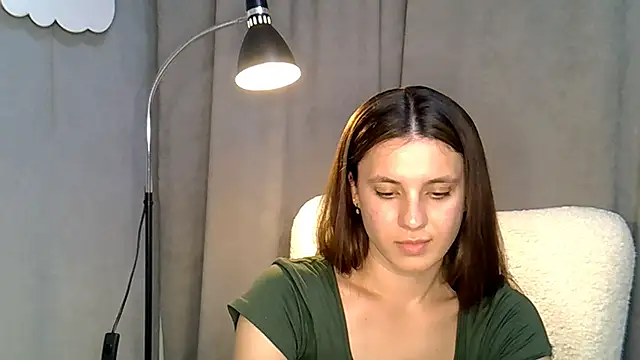 Snapshot of KiraHoney chatting on July 2, 10:16 pm KiraHoney online show from July 2, 10:16 pm