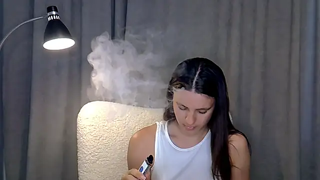 Snapshot of KiraHoney chatting on June 26, 11:16 am KiraHoney online show from June 26, 11:16 am