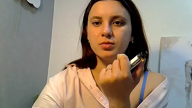 KiraHoney online show from November 18, 8:34 pm