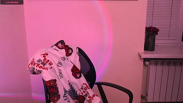 AlinaDoll  online show from November 19, 8:14 am