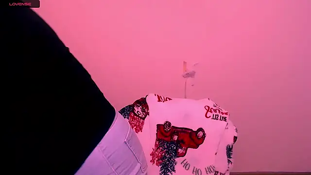 AlinaDoll  online show from November 18, 8:39 am