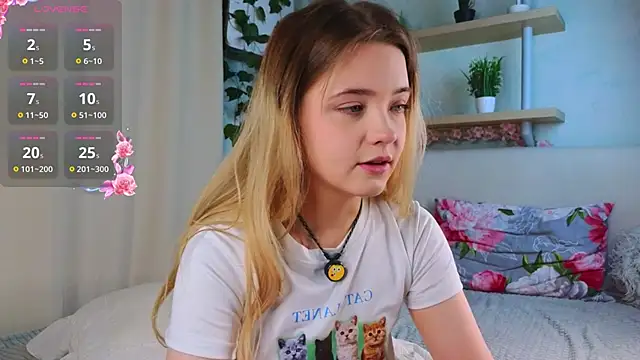 JeanToh online show from November 22, 3:11 pm