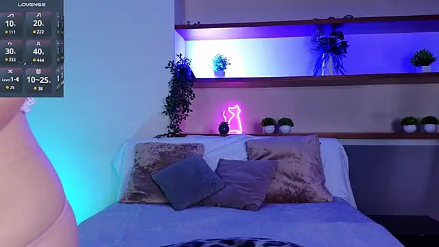 JeanToh online show from June 2, 3:01 pm