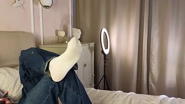 CathyCaldwell online show from February 16, 6:56 am