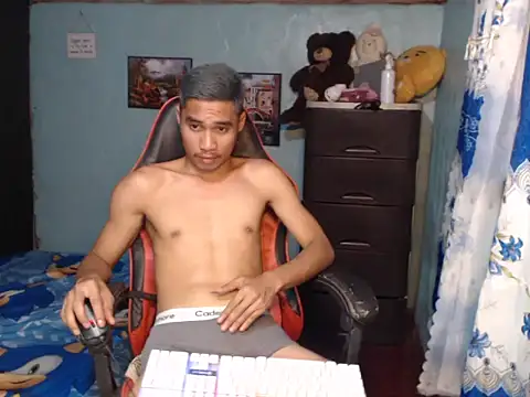 Snapshot of mrsexyteens chatting on February 1, 9:18 am mrsexyteens online show from February 1, 9:18 am