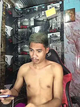 Snapshot of mrsexyteens chatting on February 19, 5:32 pm mrsexyteens online show from February 19, 5:32 pm