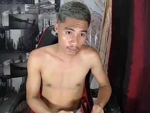 Snapshot of mrsexyteens chatting on February 12, 4:34 am mrsexyteens online show from February 12, 4:34 am