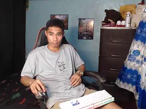 Snapshot of mrsexyteens chatting on January 13, 4:33 pm mrsexyteens online show from January 13, 4:33 pm