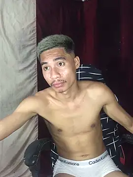 Snapshot of mrsexyteens chatting on February 23, 12:39 pm mrsexyteens online show from February 23, 12:39 pm