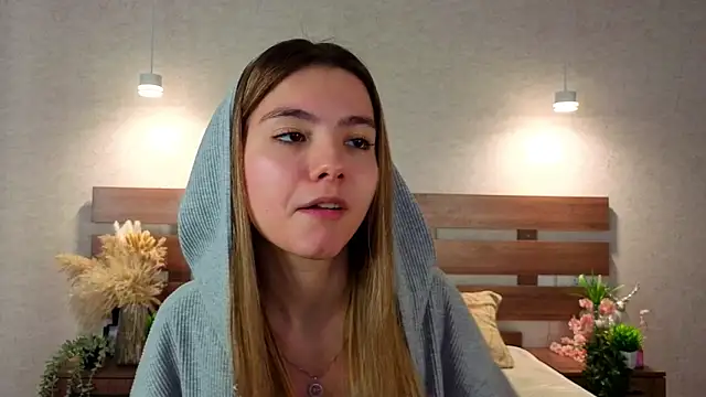 MargieDavidson online show from February 5, 8:43 am