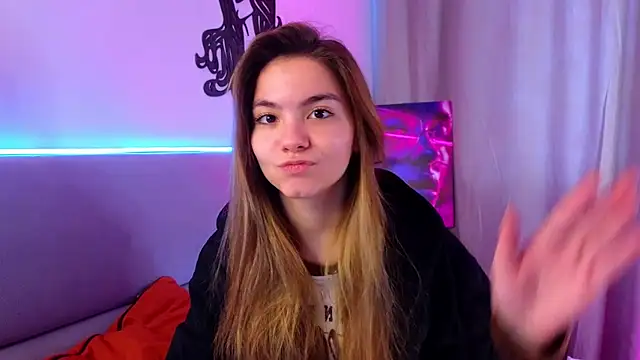 MargieDavidson online show from February 26, 8:36 am