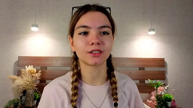 MargieDavidson online show from February 2, 8:35 am