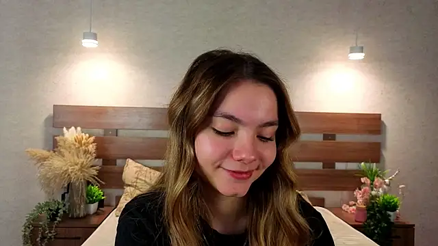 MargieDavidson online show from February 8, 8:45 am