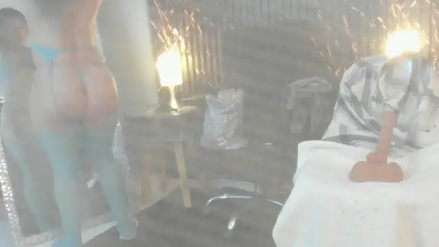 Snapshot of clara_heat chatting on June 4, 6:56 pm clara heat online show from June 4, 6:56 pm