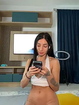 VickyM99 online show from April 30, 4:41 am