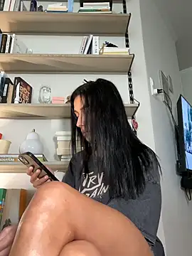 VickyM99 online show from March 20, 3:24 pm