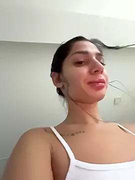 VickyM99 online show from November 28, 6:57 am