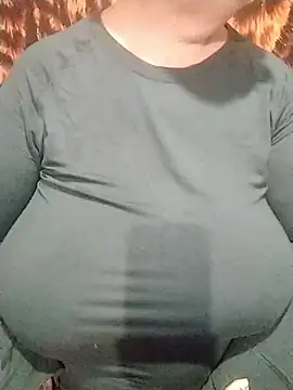 Snapshot of MyHoneyKira chatting on November 9, 9:35 am MyHoneyKira online show from November 9, 9:35 am