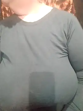 Snapshot of MyHoneyKira chatting on November 10, 7:46 am MyHoneyKira online show from November 10, 7:46 am