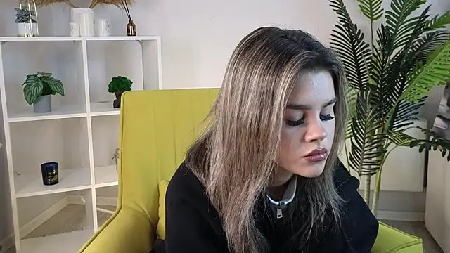 AmaliaProst online show from November 4, 10:41 am