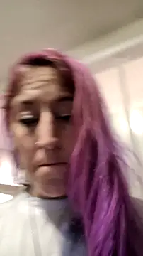 N8tivePride online show from November 4, 5:00 am