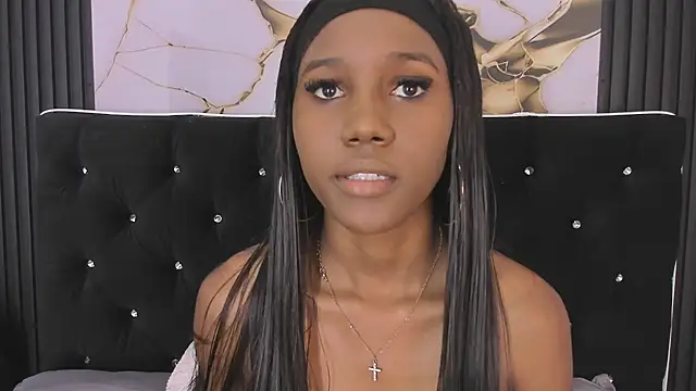 Snapshot of Mia_Devereaux167 chatting on February 21, 6:43 pm Mia Devereaux167 online show from February 21, 6:43 pm