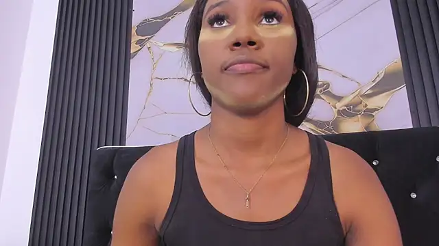 Mia Devereaux167 online show from March 6, 6:25 pm